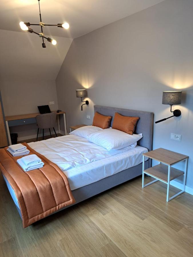 Bed & Breakfast De Luxe Figaro