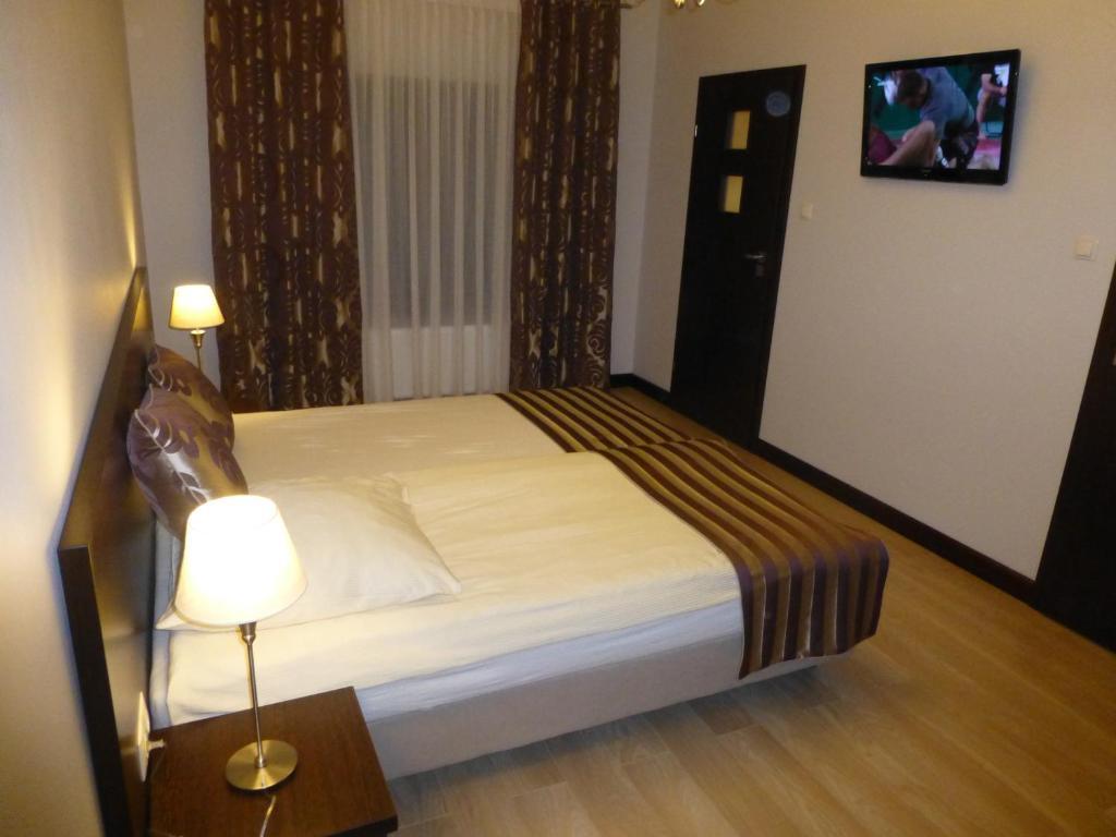 Bed & Breakfast De Luxe Figaro *